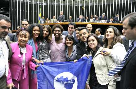 Câmara dos Deputados aprova Estatuto da Juventude 