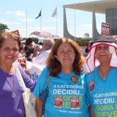 CNTSS/CUT participa da caminhada dos servidores federais em campanha salarial - 22 07 2015